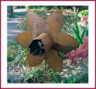 Daffodil Garden Stake